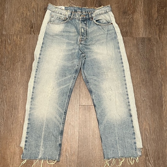 ZARA TRF IX’D Makers Two Tone Distressed Jeans Size 4 - Picture 3 of 8